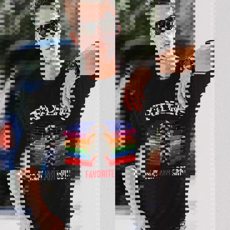 読書は私の好きなスポーツです 本好き 趣味 文学 長袖Tシャツ 彼への贈り物