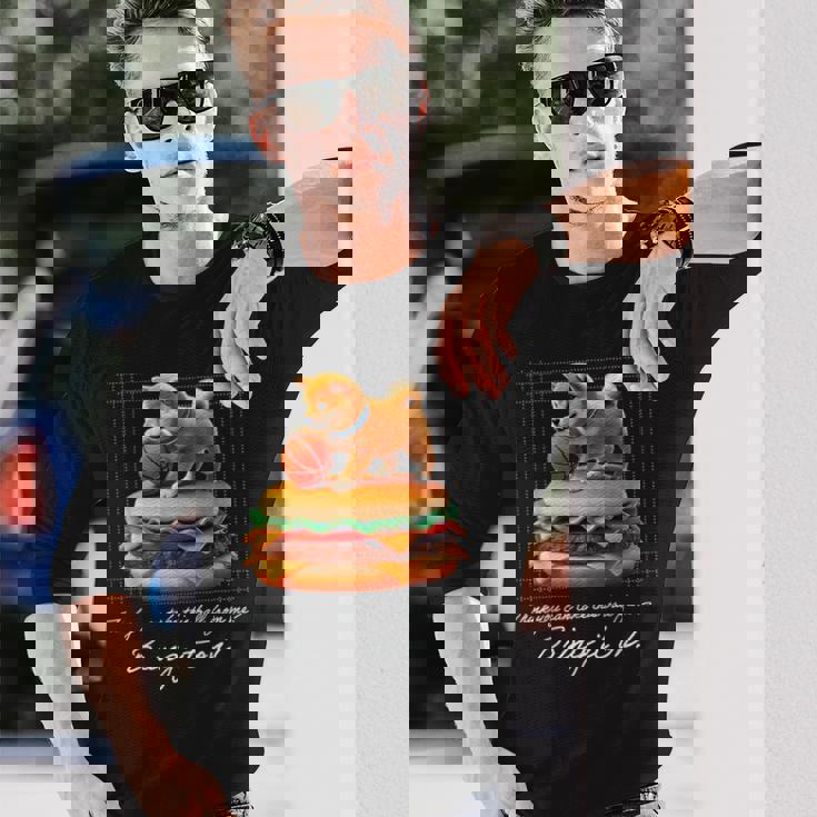 豆しば バスケットボール 豆柴 可愛い おしゃれ 面白い 動物 スポーツ 英字 ハンバーガー 犬 日本犬 柴犬 長袖Tシャツ 彼への贈り物