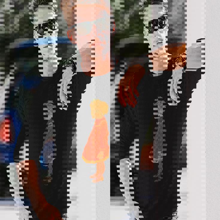 赤のブロンドの髪を持つ少女 エゴン・シーレ作 1916 長袖Tシャツ 彼への贈り物