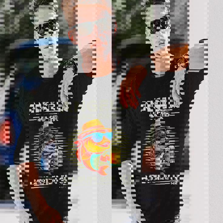 釣り人の服 面白いことわざ釣りとビールサーモンデザイン 長袖Tシャツ 彼への贈り物