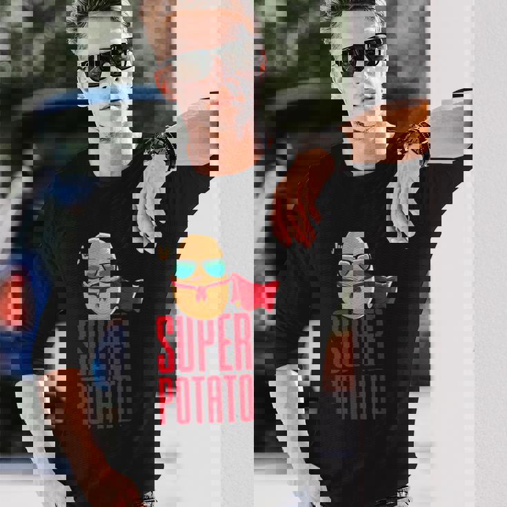 面白いかわいいスーパーポテトアニメ衣装グラフィックデザイン。 長袖Tシャツ 彼への贈り物