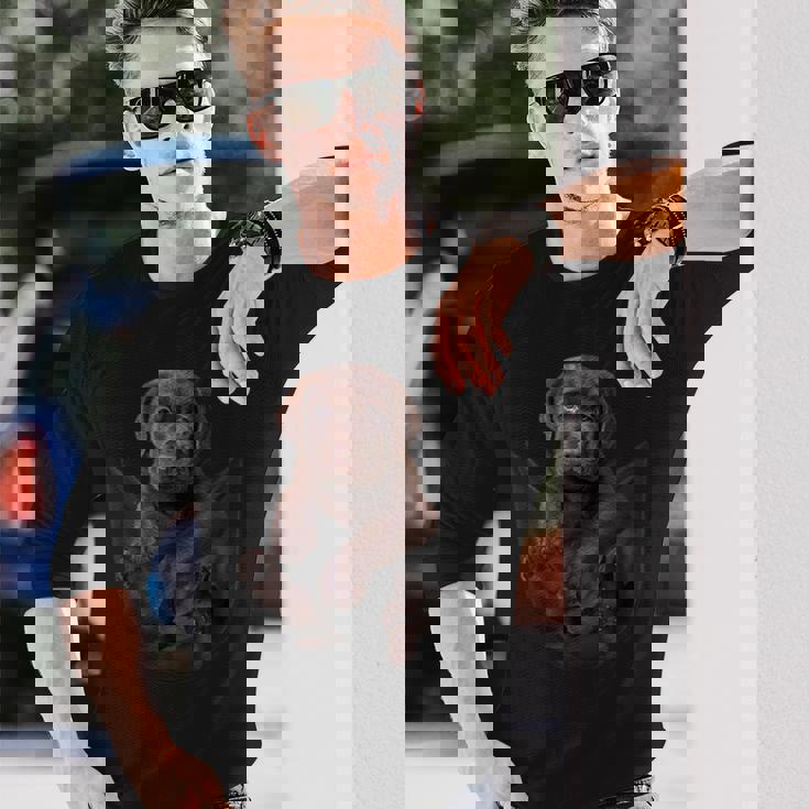 面白いラブラドールレトリバーをポケットに入れてチョコレートラボ用 長袖Tシャツ 彼への贈り物