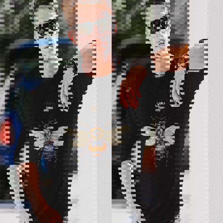 養蜂愛好家のためのモダンなフレンチ女王蜂。 長袖Tシャツ 彼への贈り物