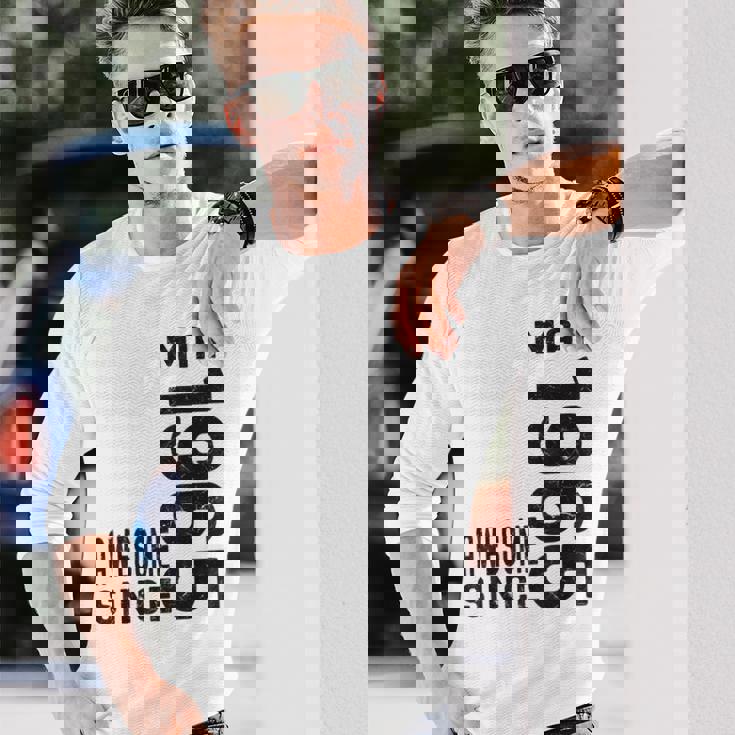 1965年5月以来素晴らしい、1965年5月の誕生日に生まれる 長袖Tシャツ 彼への贈り物