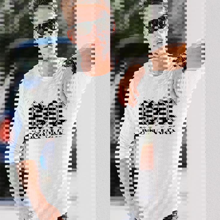 AcDcロックミュージックバンドバックブラックロゴ。 長袖Tシャツ 彼への贈り物