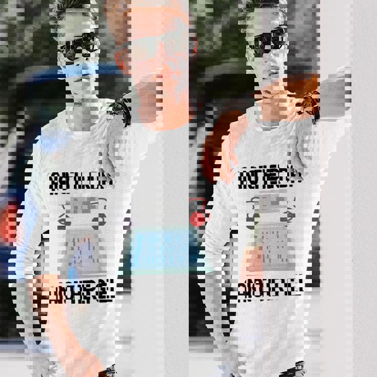 Another Day Another Gel 長袖Tシャツ 彼への贈り物