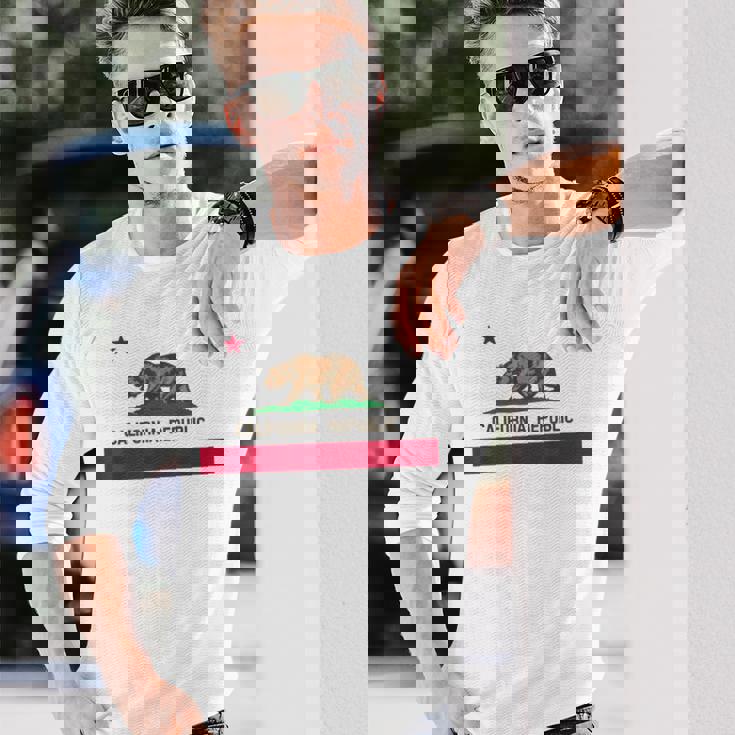 California Republic ノベルティ カリフォルニアベア カリフォルニアフラッグ 長袖Tシャツ 彼への贈り物