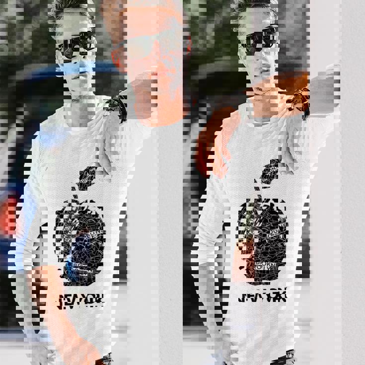 New York City The Big Apple Graphic New York City 長袖Tシャツ 彼への贈り物