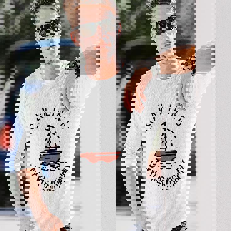 Sailing Makes Me Happy レッド ヨット 長袖Tシャツ 彼への贈り物