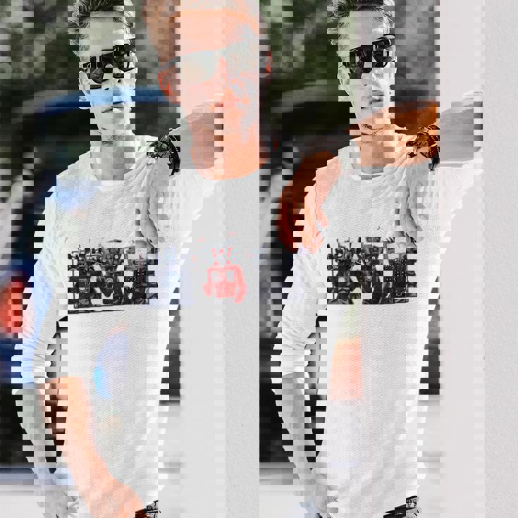 Skibidi トイレスピーカーマン カメラマン トイレ テレビマン 長袖Tシャツ 彼への贈り物