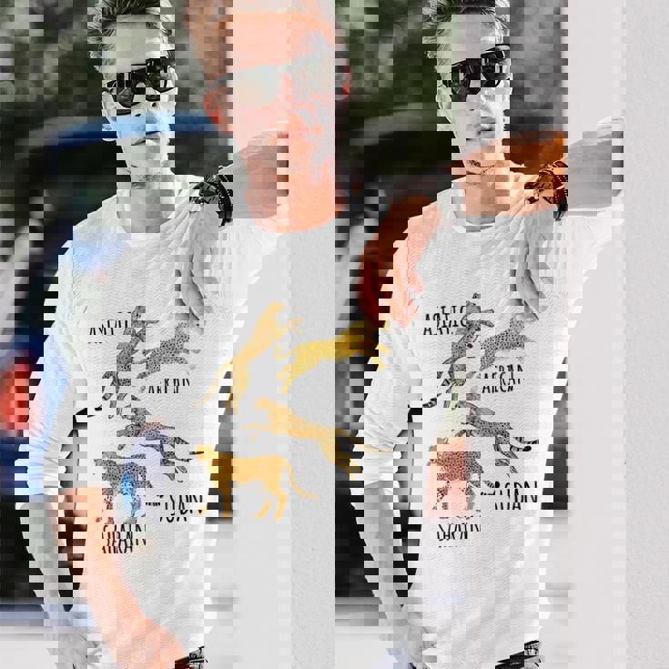 Type Of Cheetahs Breeds Collection、チータープリント、ビッグキャット 長袖Tシャツ 彼への贈り物