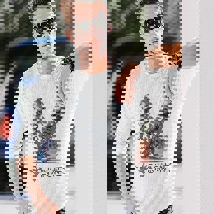 V8 エンジン 長袖Tシャツ 彼への贈り物