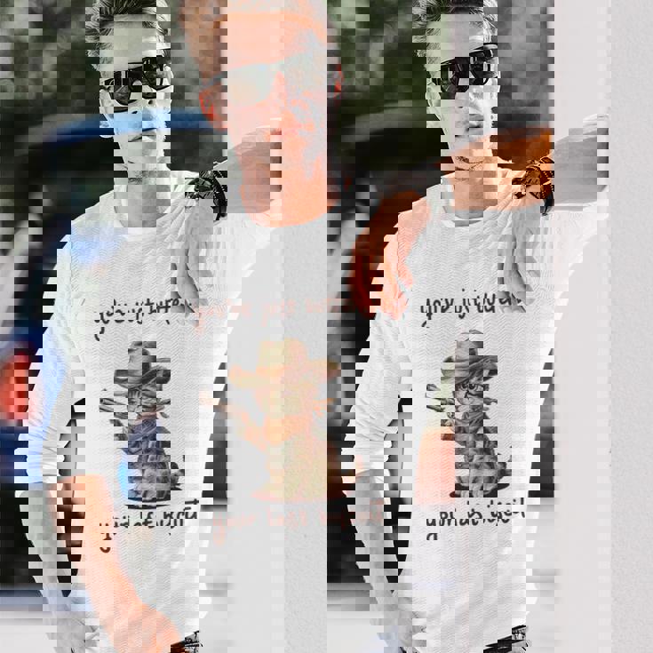 You 'Ve Just Buttered Your Last Biscuit Meow Cowboy Cat Meme 長袖tシャツ 長袖Tシャツ 彼への贈り物