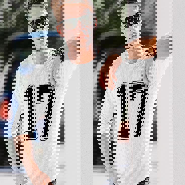 【バックプリント・背中側】17 数字 背番号 ユニフォーム ナンバー【ブラック／黒の文字】スポーツ 野球 サッカー 部活 長袖Tシャツ 彼への贈り物