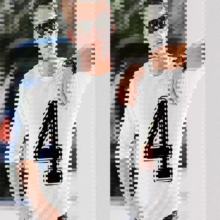 【バックプリント・背中側】4 数字 背番号 ユニフォーム ナンバー【ブラック／黒の文字】スポーツ 野球 サッカー 部活 長袖Tシャツ 彼への贈り物