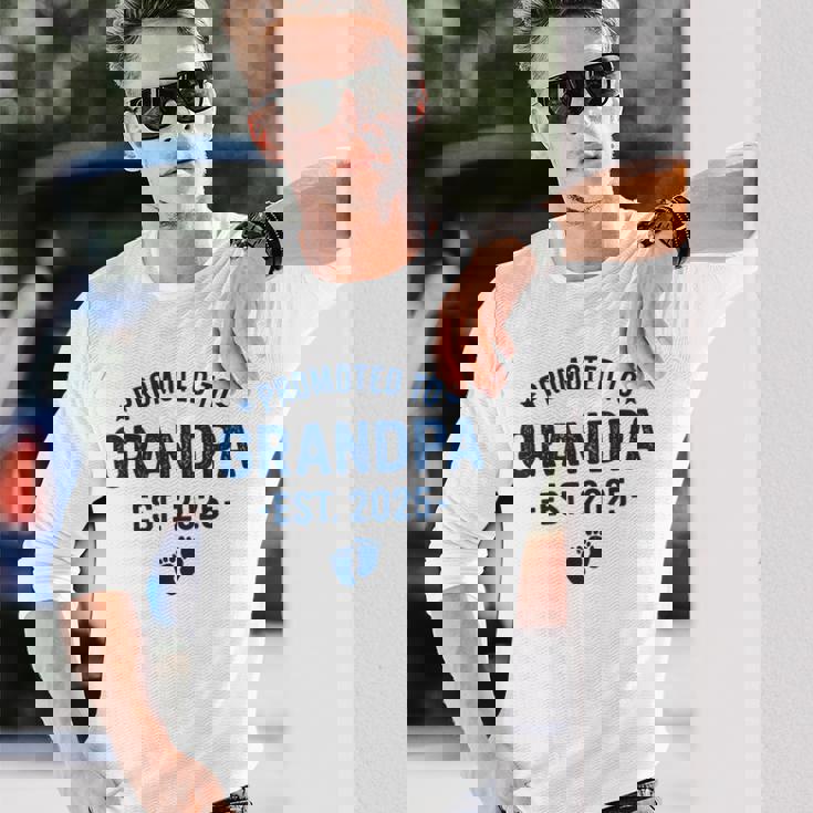おじいちゃんに昇進 2025 もうすぐ、初めての祖父 長袖Tシャツ 彼への贈り物