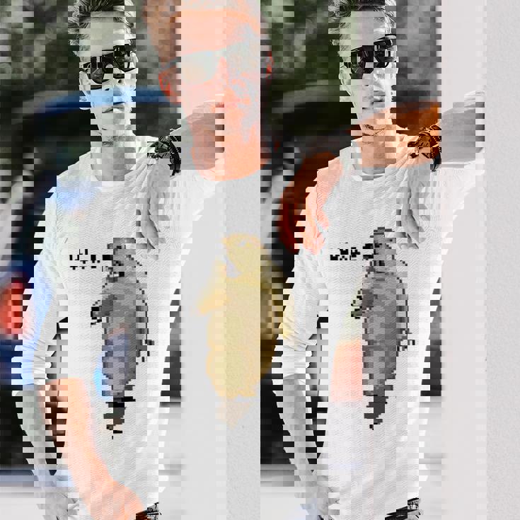 アニマルプリント 驚いたマーモット ドット絵 ピクセルアート 面白い 動物 ミーム 長袖Tシャツ 彼への贈り物