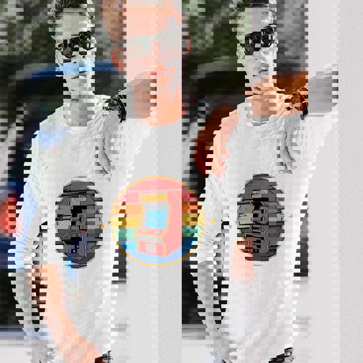 アーケード ゲーマー ビデオゲーム レトロ ゲーマー 長袖tシャツ 長袖Tシャツ 彼への贈り物