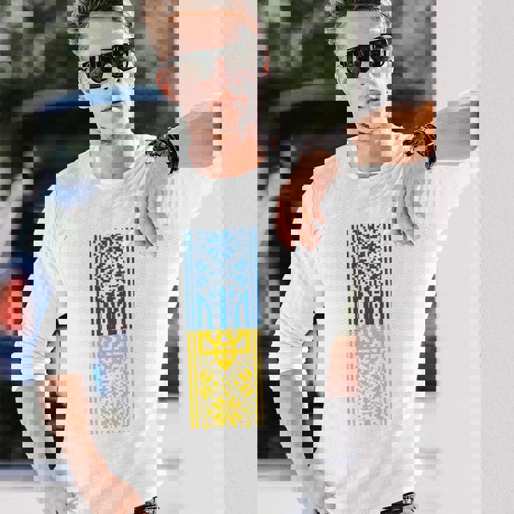 ウクライナの紋章yshyvanka コスチューム ゼレンスキー大統領 長袖tシャツ 長袖Tシャツ 彼への贈り物