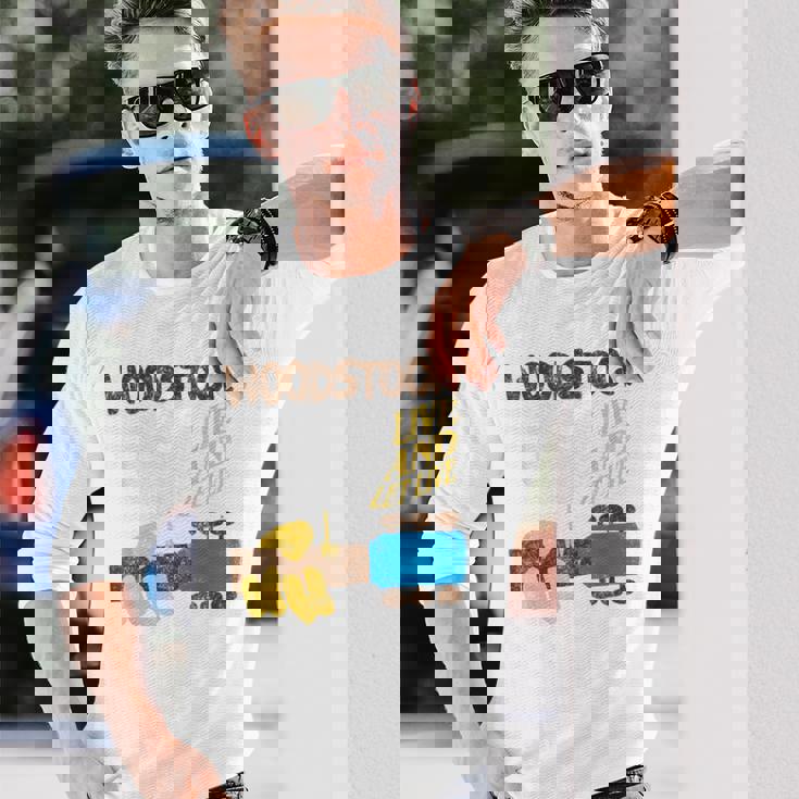 ウッドストック・ライブ・アンド・レット・ライブ 長袖Tシャツ 彼への贈り物