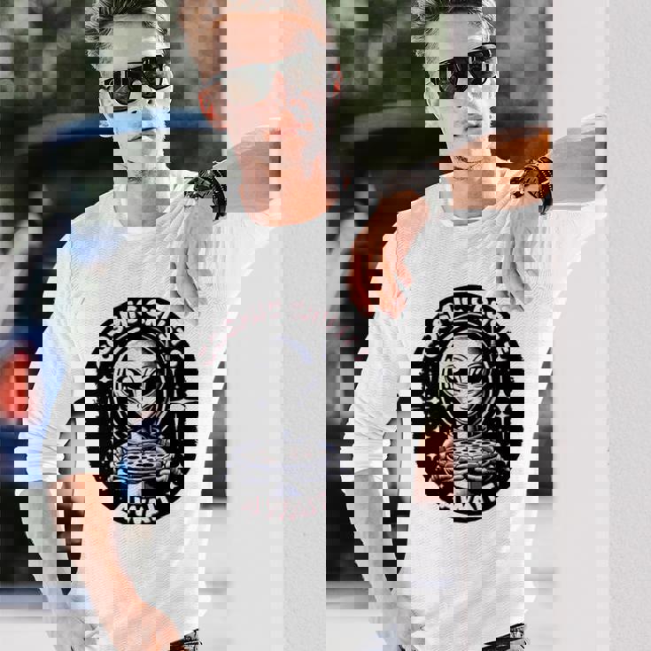 エイリアンピザオファー 宇宙の地殻が待っている 長袖tシャツ 長袖Tシャツ 彼への贈り物