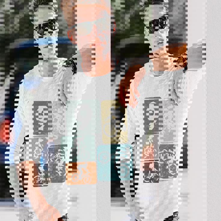 キッズ 9歳の男の子サイクリスト9歳の誕生日バイクマウンテンバイク 長袖Tシャツ 彼への贈り物