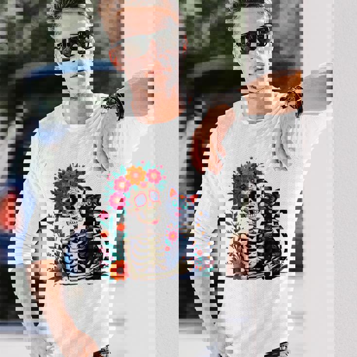 スケルトン ハグ 猫 シュガー スカル Día Los Muertos ハロウィン 長袖Tシャツ 彼への贈り物