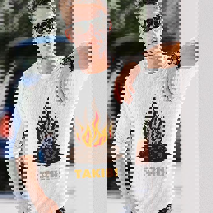 タキビ Takibi 焚き火 たきび キャンプ イラスト かわいい おもしろ キャンプグッズ 長袖Tシャツ 彼への贈り物