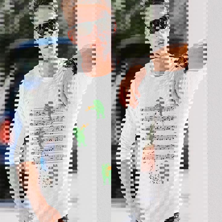 トロンボーン奏者 カエル トロンボーン好きのトロンボーン愛好家 トロンボーン音記号 長袖Tシャツ 彼への贈り物