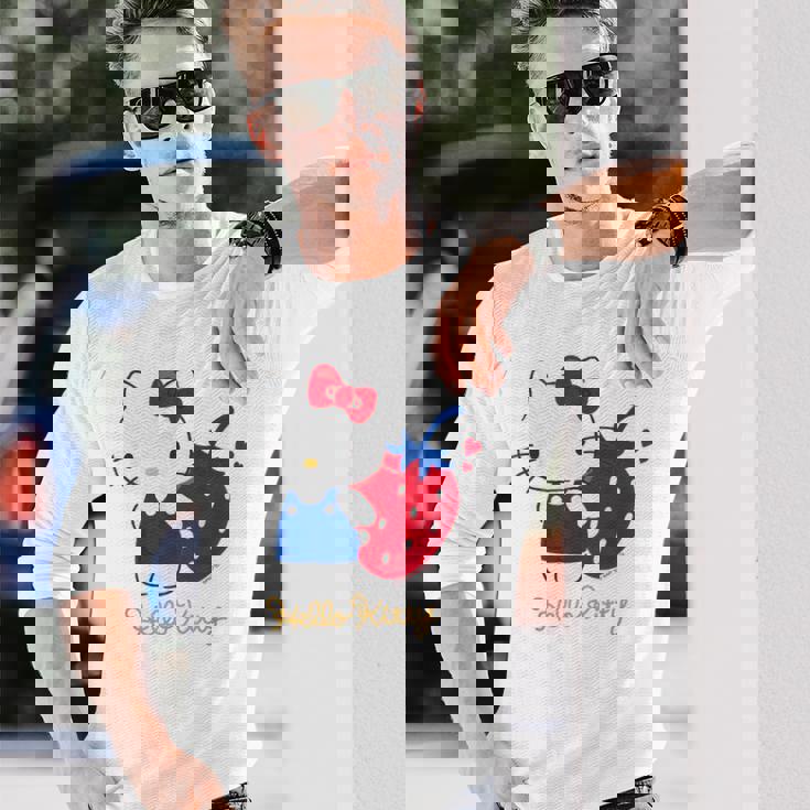 ハローキティ いちご ライトカラー 長袖Tシャツ 彼への贈り物