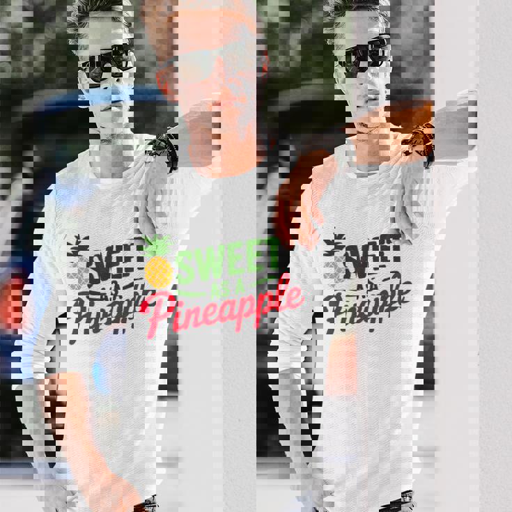 パイナップルのように甘い 長袖Tシャツ 彼への贈り物