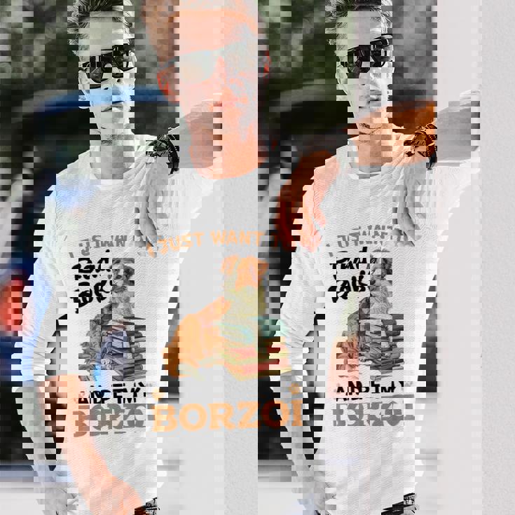 ボルゾイ・ドッグ・ブリード本を読んでボルゾイを撫でたいだけ 長袖Tシャツ 彼への贈り物