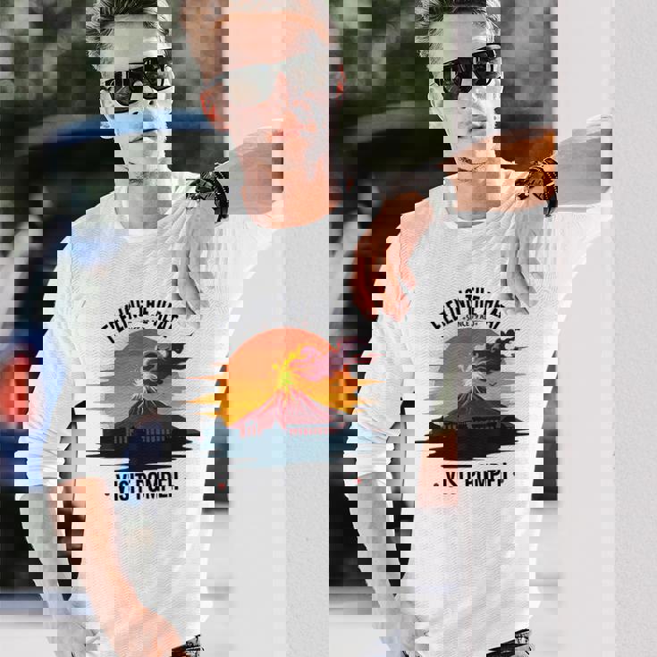 ポンペイ訪問 面白いローマの歴史 長袖Tシャツ 彼への贈り物