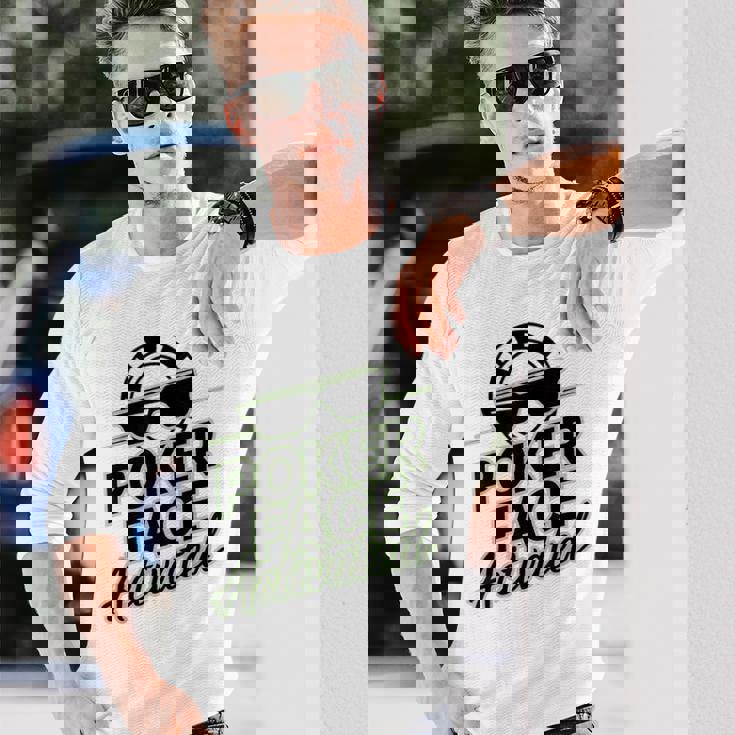 ポーカーフェイス活性化テキサスホールデムポーカーカード愛好家。 長袖Tシャツ 彼への贈り物