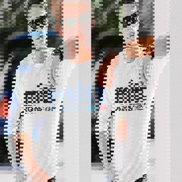 ミット・ロムニー 2024 長袖Tシャツ 彼への贈り物