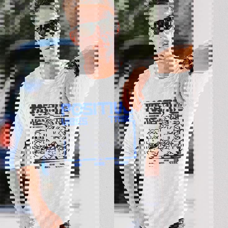 ミニオン Positiveibes Tribe 長袖Tシャツ 彼への贈り物