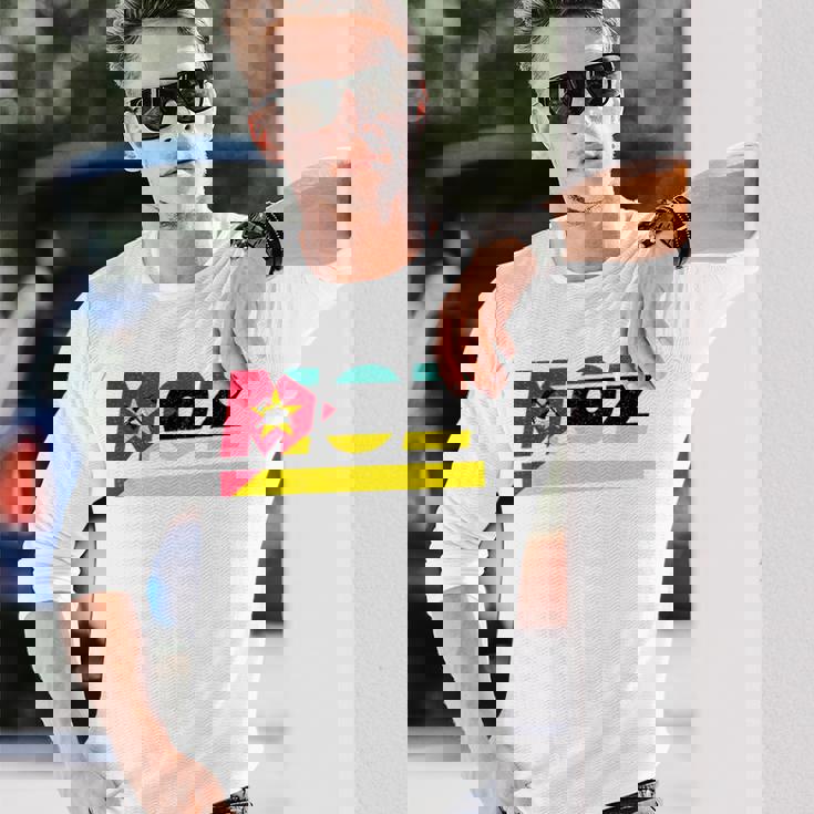 モザンビークデザイン。国旗付きモザンビーク衣装 Moz 長袖Tシャツ 彼への贈り物