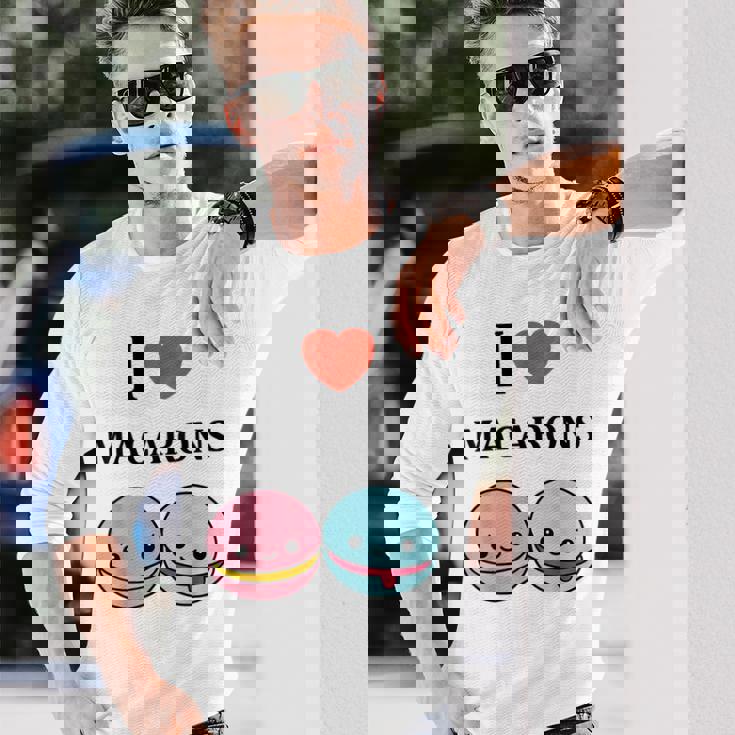 ユーモアマカロン フランスのデザートペストリー マカロンが大好き 長袖Tシャツ 彼への贈り物