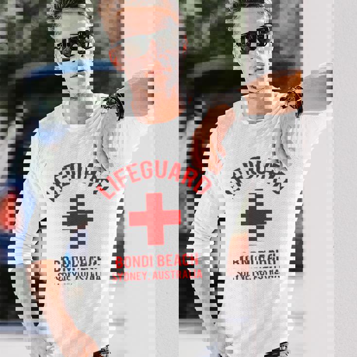 ライフガード ボンダイビーチ、シドニー、オーストラリア 長袖Tシャツ 彼への贈り物