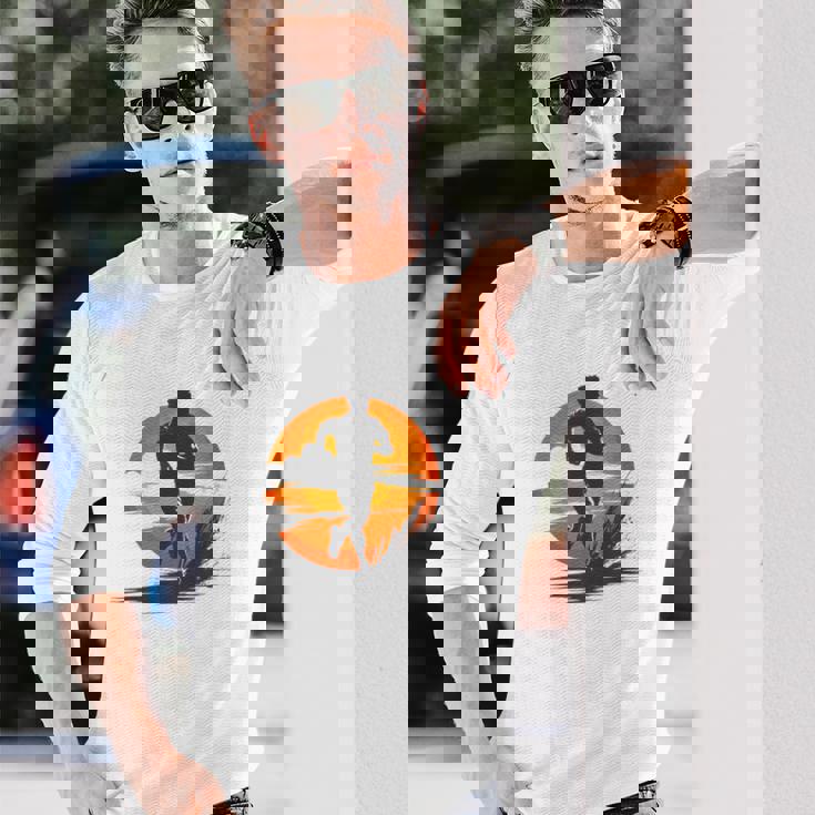 ランニング・ガイ・グラフィック・アスレティックス 長袖Tシャツ 彼への贈り物