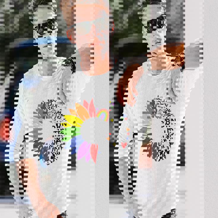 レインボー ヒマワリ ハッピー プライド 長袖Tシャツ 彼への贈り物