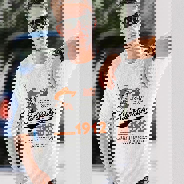 ヴィンテージ Pendleton オレゴン・バッカルーズ 廃止野球ボール 長袖Tシャツ 彼への贈り物