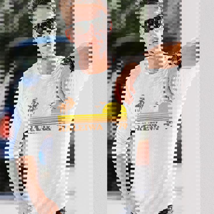 ヴィンテージ ハレイワ ハワイ ノースショア ビーチ レトロ サンセット 70年代 長袖Tシャツ 彼への贈り物