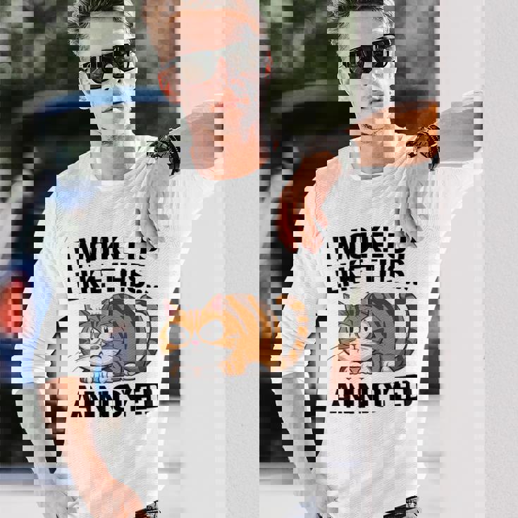 皮肉な猫好き 面白い 内向的 反社会的 不機嫌そうなキティ 長袖Tシャツ 彼への贈り物