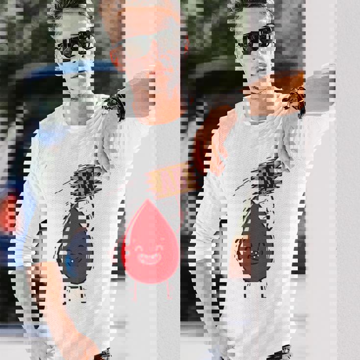 血液型 Ab 血液ドロップ シールドハート付き 長袖Tシャツ 彼への贈り物