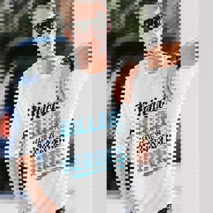 認定医療ビラーアパレル医学病院の仕事 長袖Tシャツ 彼への贈り物