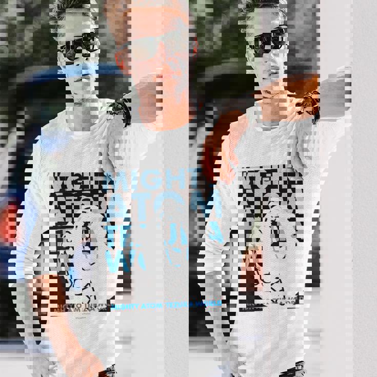 鉄腕アトム Box （アトム）Ctezuka Productions 長袖Tシャツ 彼への贈り物