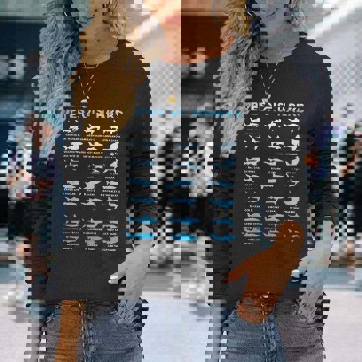 21種類のサメの海洋生物学者シャークtシャツ シャークtシャツ 長袖Tシャツ 彼女への贈り物