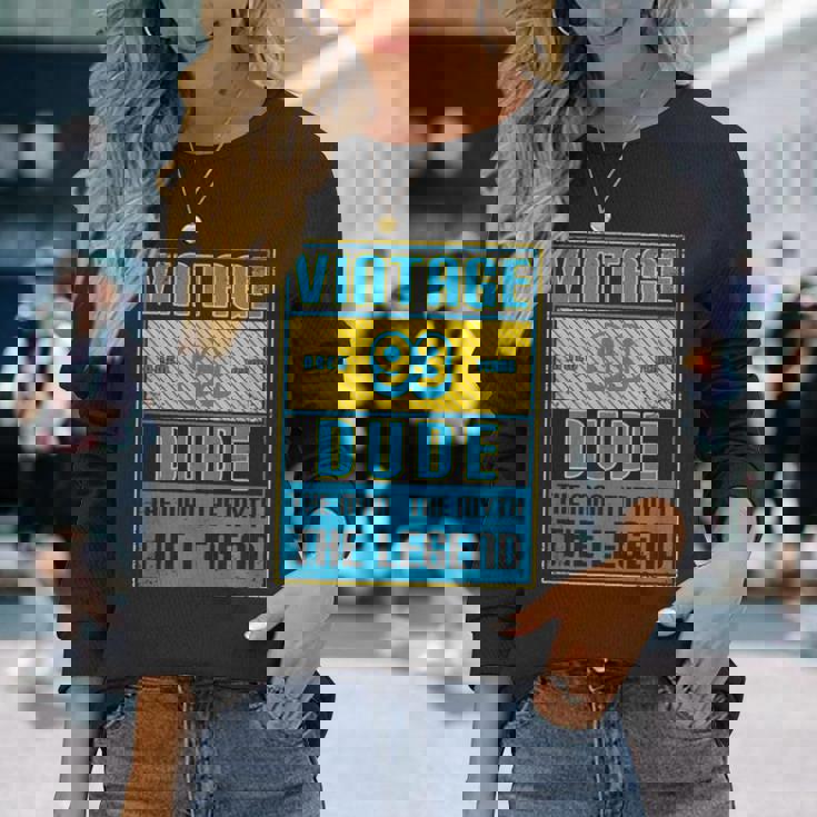 93歳の誕生日ギフト 男性用 93歳 ヴィンテージ お父さん 1927 長袖Tシャツ 彼女への贈り物