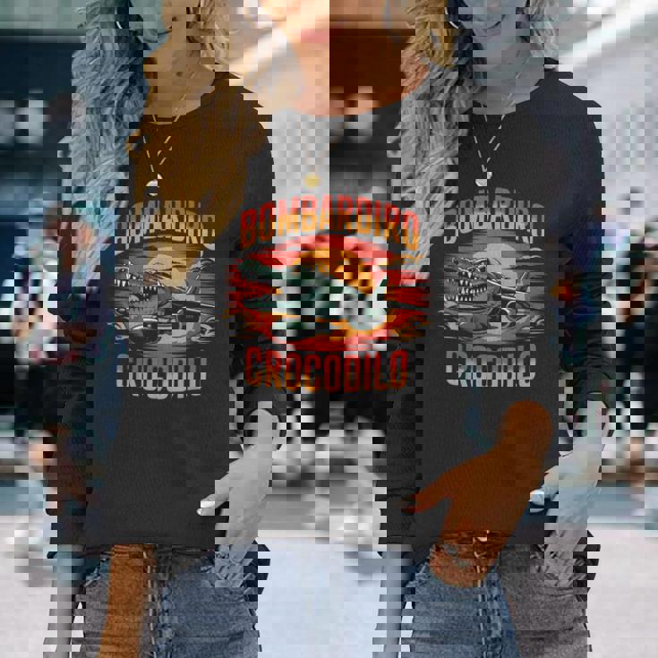 Bombardiro Crocodilo 面白い イタリアン ブレイン ミーム トレンド 長袖Tシャツ 彼女への贈り物